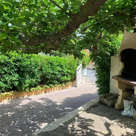 House Les Lauriers-roses 6 Persons, 1 Km From The Tatil Evi