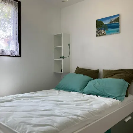 Nyaraló House Les Lauriers-roses 6 Persons, 1 Km From The